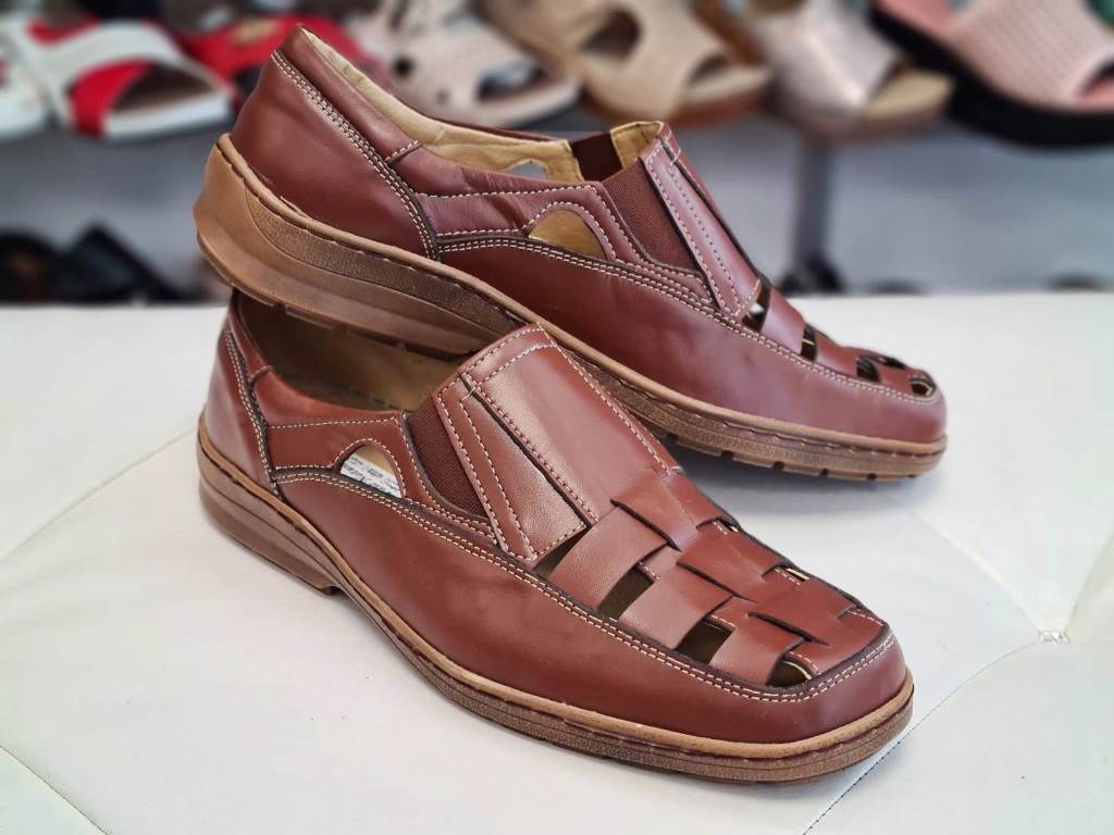 Sandale barbati piele maro Liviu biashoes.ro imagine reduceri